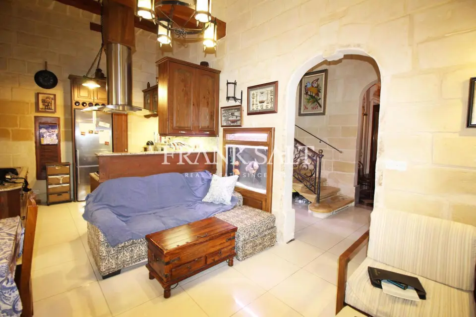 Hamrun, Converted Town House