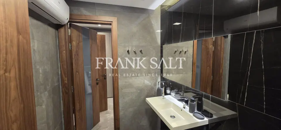 Marsaxlokk Furnished Apartment