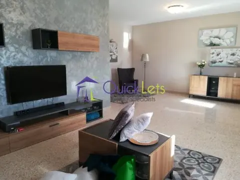 4 bedroom Terraced House to rent in Attard