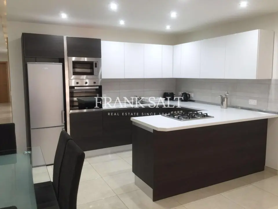 Gzira, Apartment