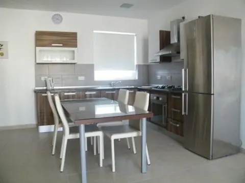 4 bedroom Apartment to rent in Naxxar
