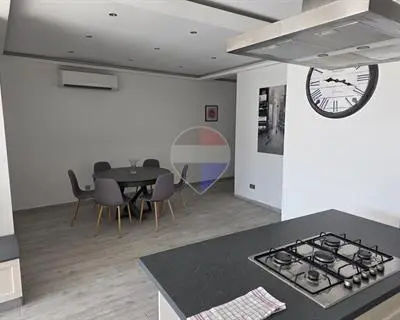 2 bedroom Penthouse to rent in Zabbar