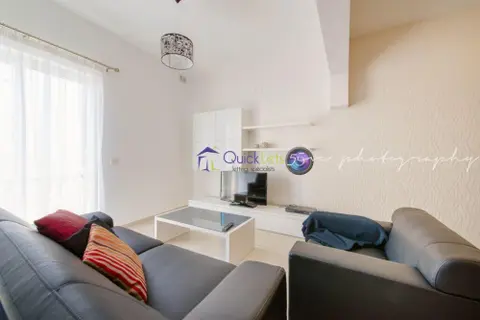 Appartement 3 chambres à louer à Gzira