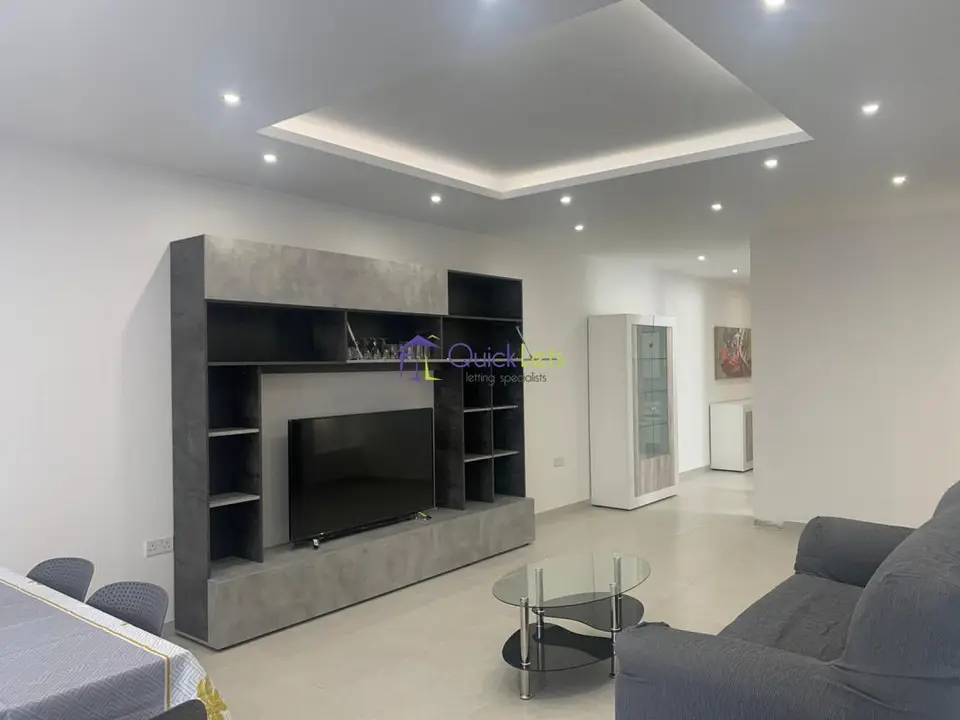 3 bedroom Apartment to rent in Rabat