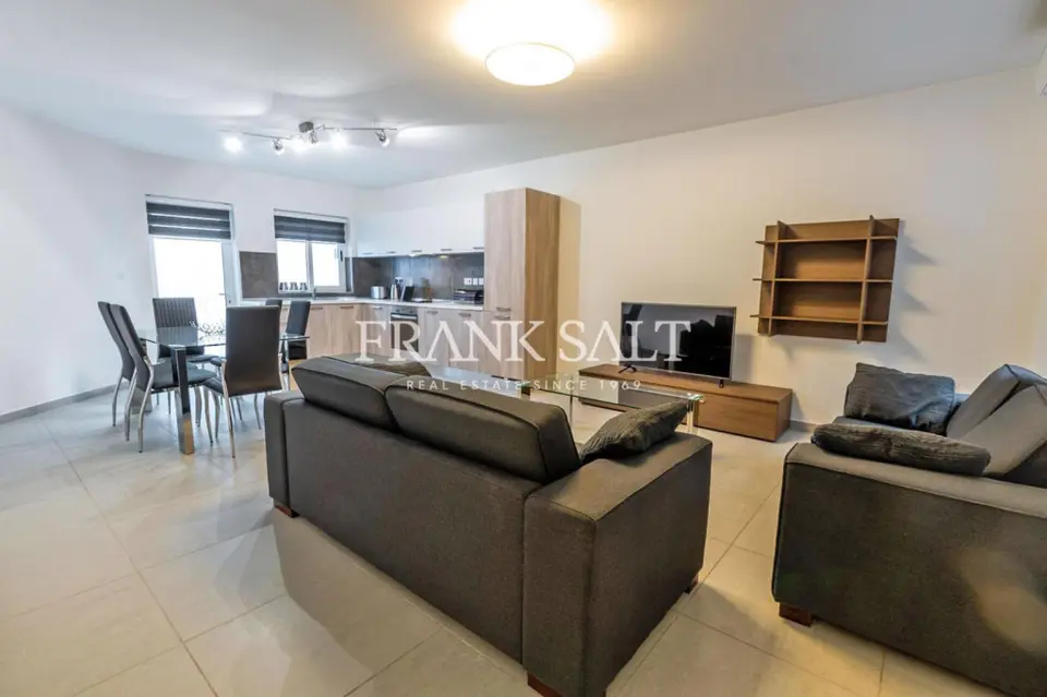Swieqi, Furnished Apartment