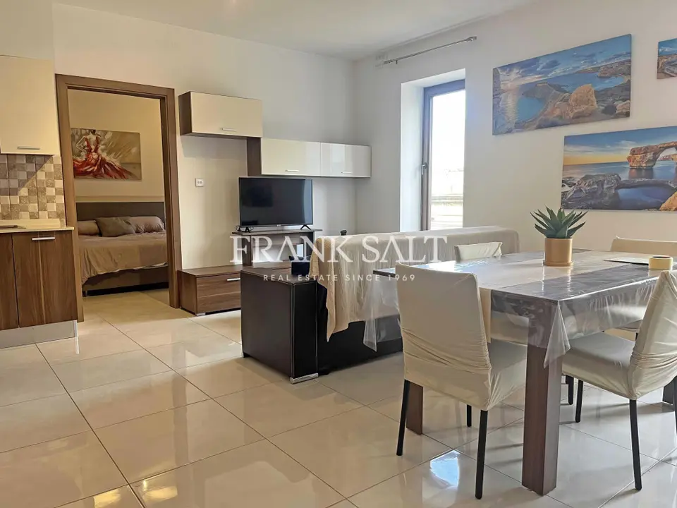 Paola, Fully Furnished Duplex Apartment