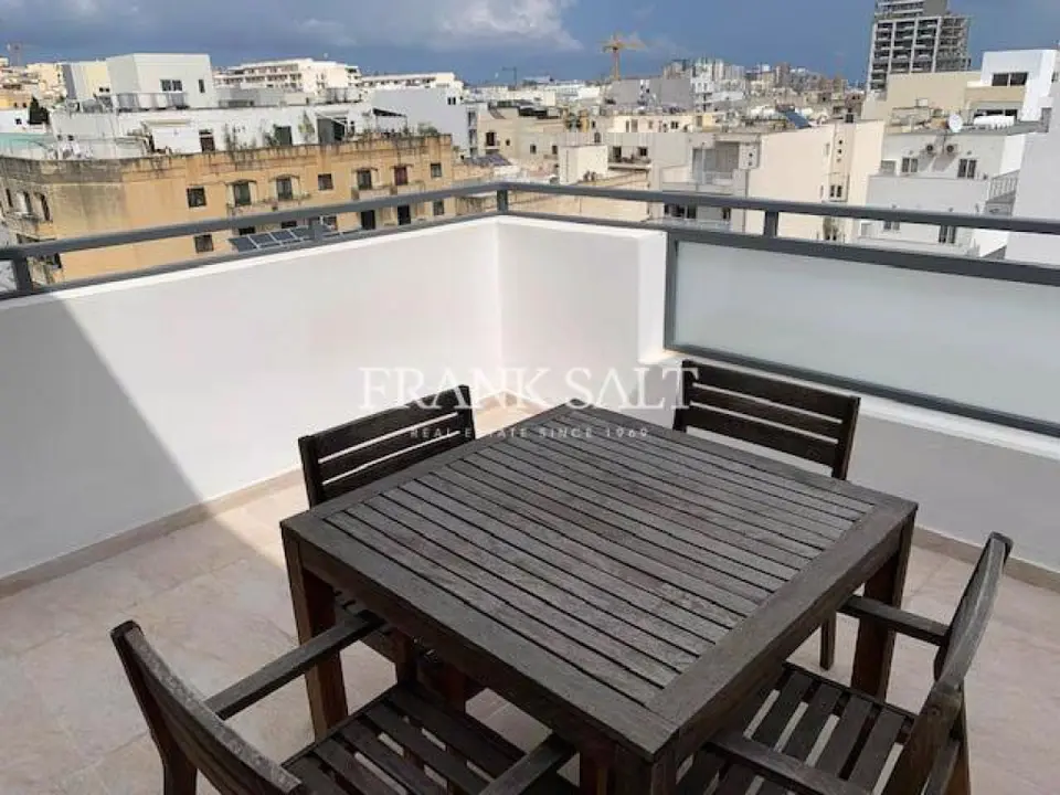 Gzira, Furnished Penthouse