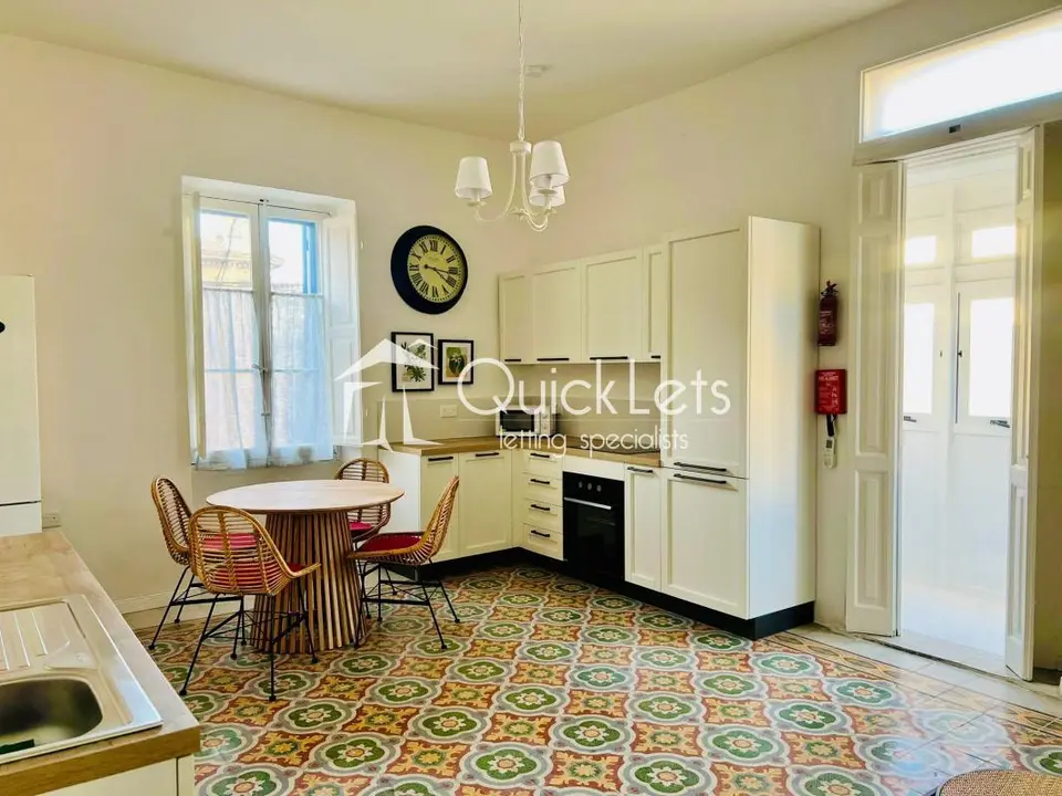 2 bedroom Apartment to rent in Hamrun