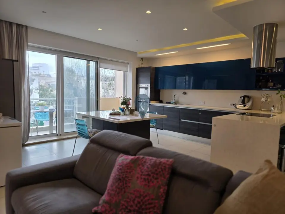 3 bedroom Apartment for sale in Swieqi