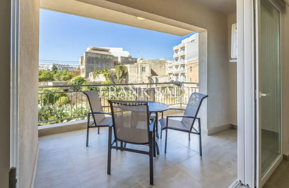 Tal-Ibrag, Apartment