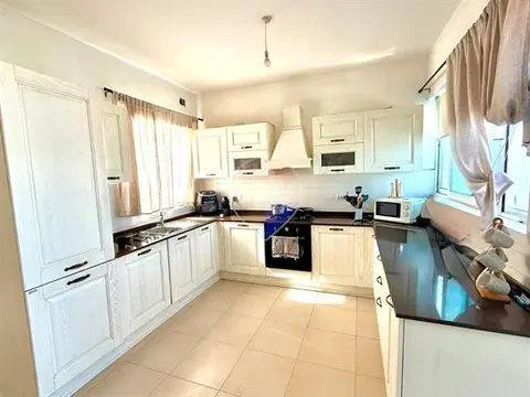 3 bedroom Penthouse for sale in Mosta