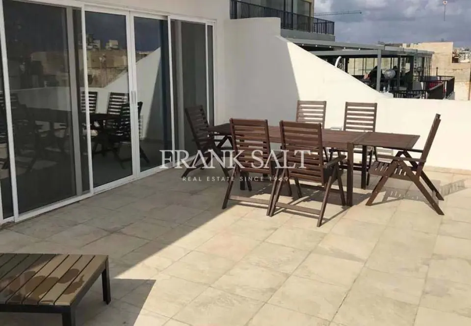 Gzira, Furnished Penthouse