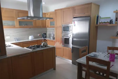 3 Bedroom Apartment For Sale in Ghaxaq