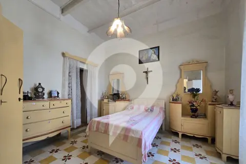 4 Bedroom House of Character For Sale in Zurrieq