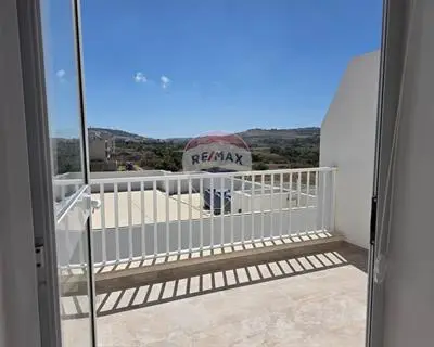 3 bedroom Apartment to rent in Mosta