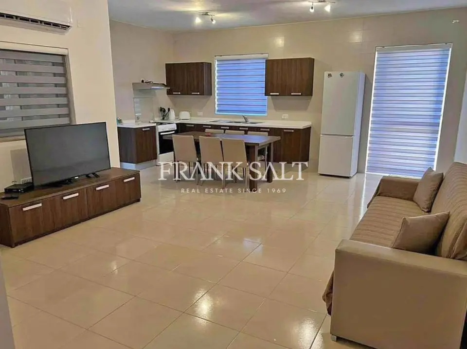 Ghaxaq, Furnished Apartment