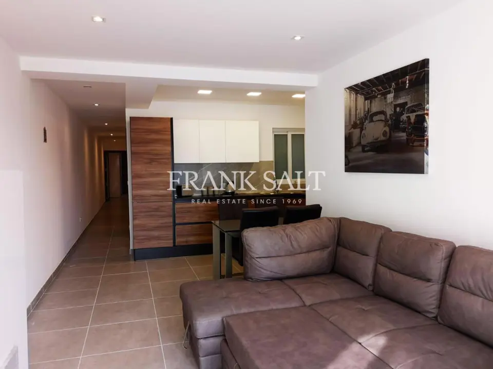 St Pauls Bay, Apartment