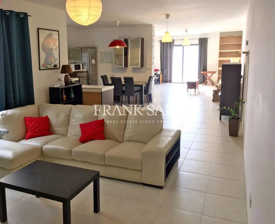 Mosta, Furnished Apartment