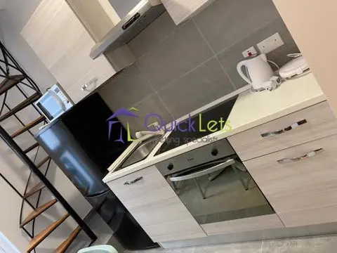 Duplex 1 chambre à louer à Hamrun
