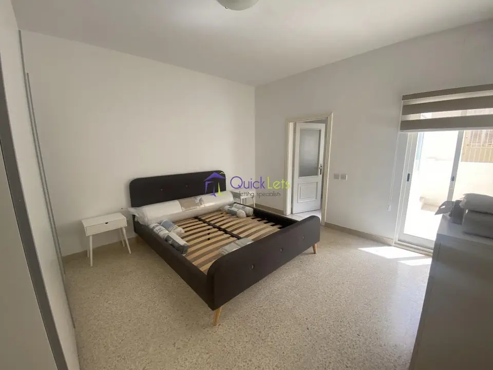 2 bedroom Apartment to rent in Sliema
