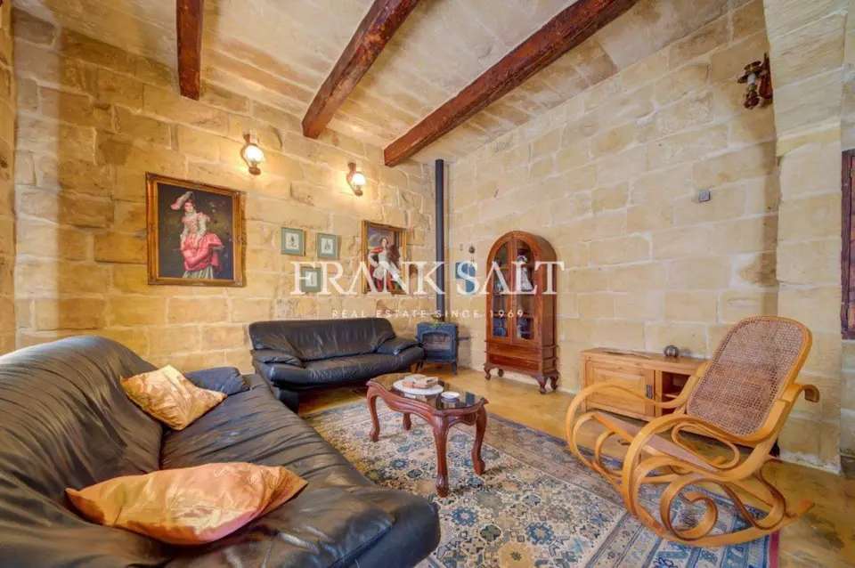Cospicua, Converted Townhouse