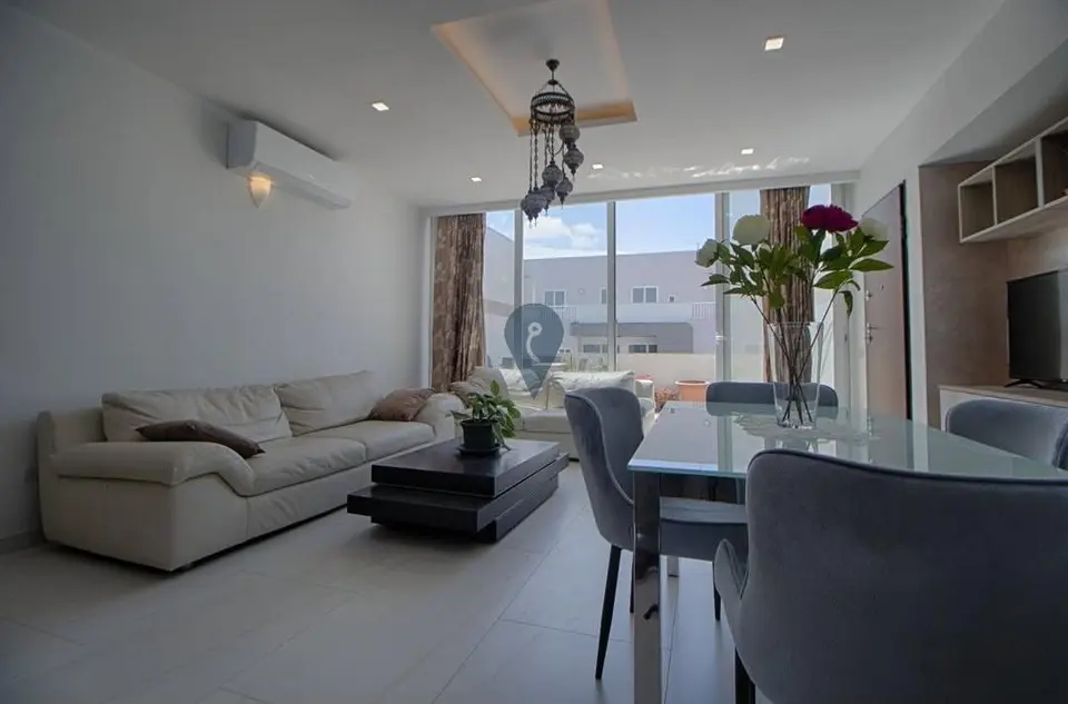 2 bedroom Penthouse for sale in Bugibba