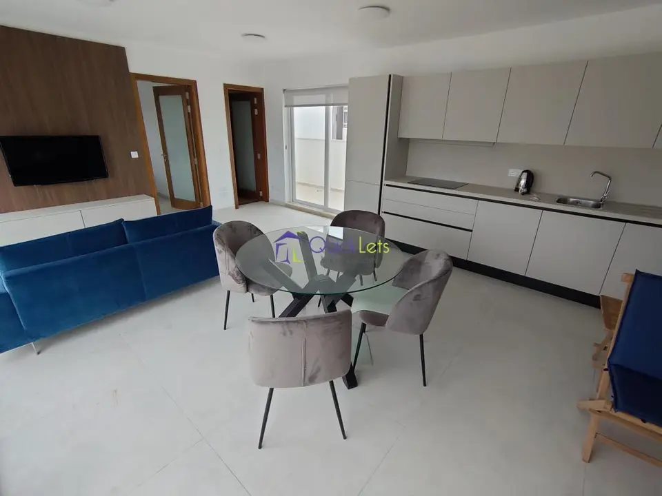 1 bedroom Penthouse to rent in Pieta