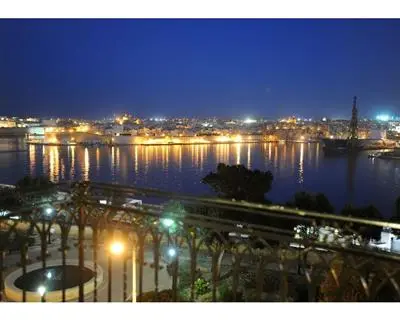 2 bedroom Penthouse to rent in Floriana