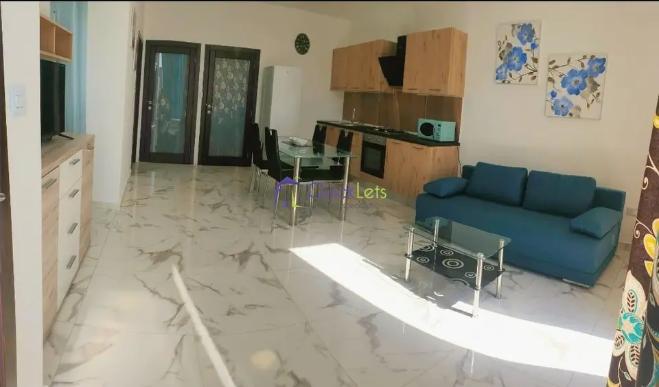2 bedroom Penthouse to rent in Qormi