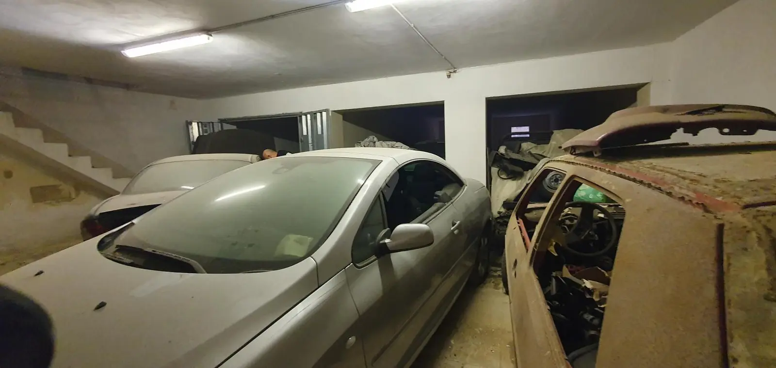 Garages / Garage Space for sale in Gwardamanga