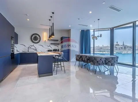 4 bedroom Apartment to rent in Sliema