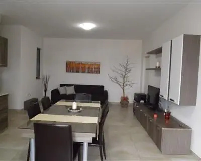 2 bedroom Apartment to rent in Gudja