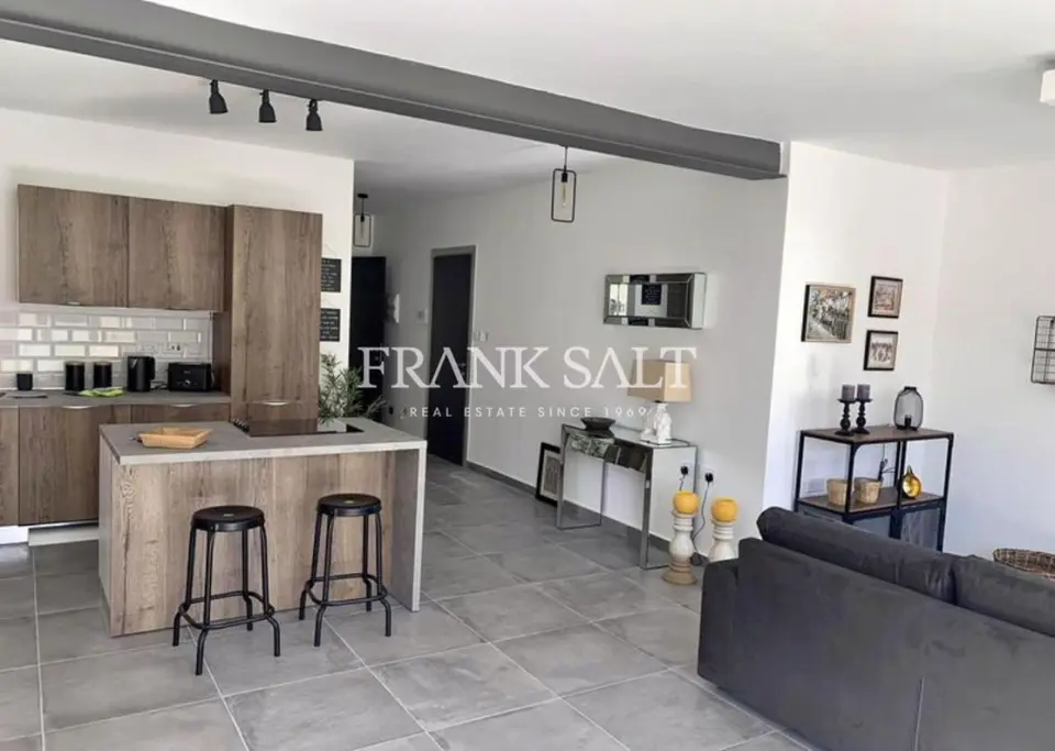 St Julians, Furnished Apartment