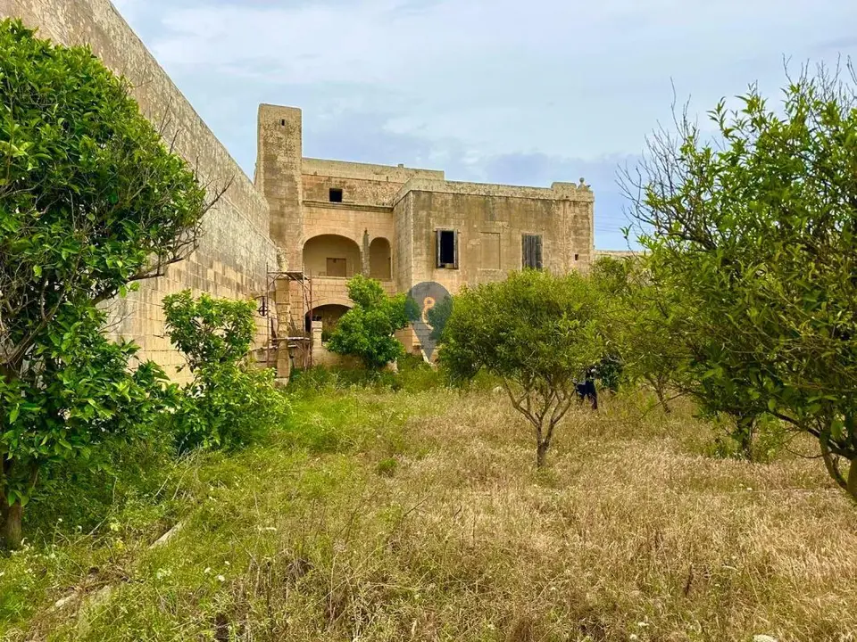 3 bedroom Farmhouse for sale in Qormi