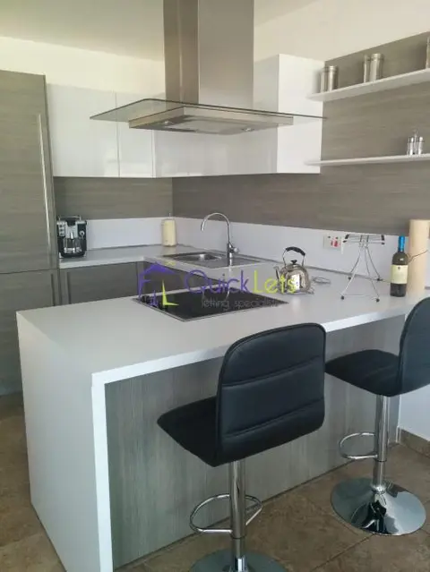 1 bedroom Penthouse to rent in St. Julians