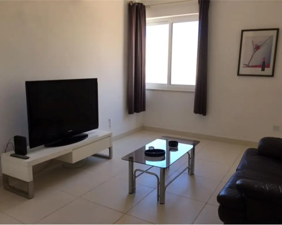 1 bedroom Apartment to rent in St Julian's