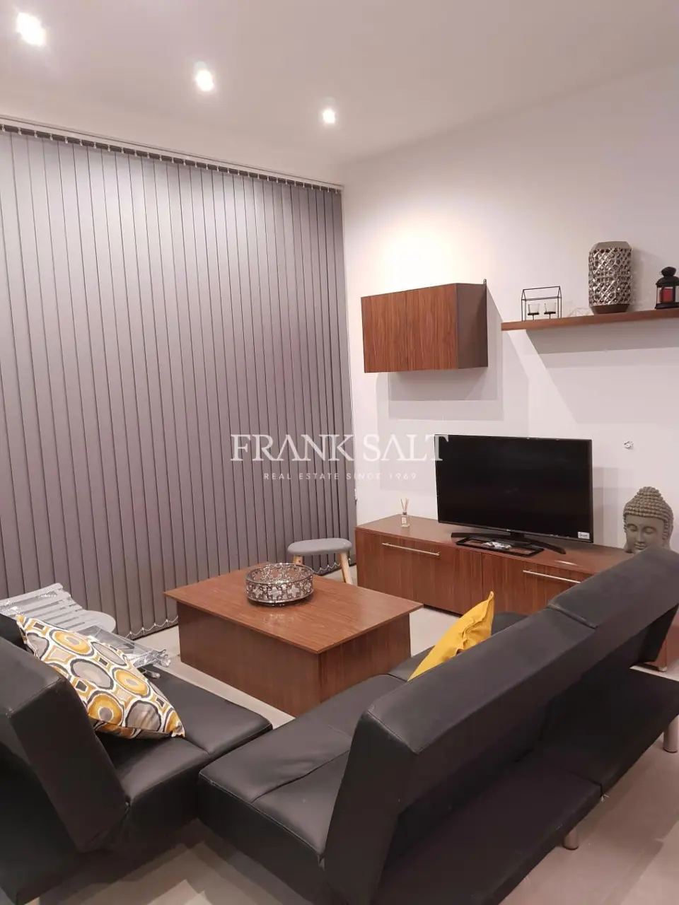 Gzira, Furnished Apartment