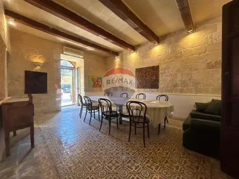 6 bedroom Townhouse for sale in Vittoriosa