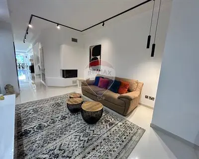 3 bedroom Maisonette Semi-detached to rent in Swieqi
