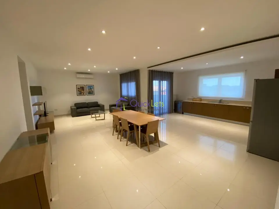 3 bedroom Apartment to rent in Sliema