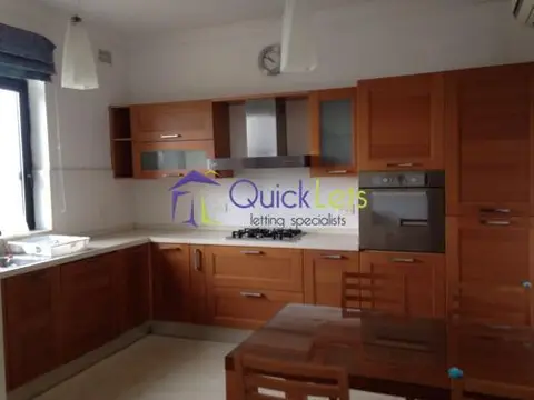 4 bedroom Maisonette to rent in Attard