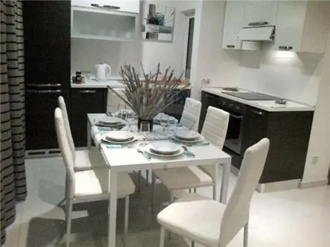 2 bedroom Penthouse to rent in Swieqi