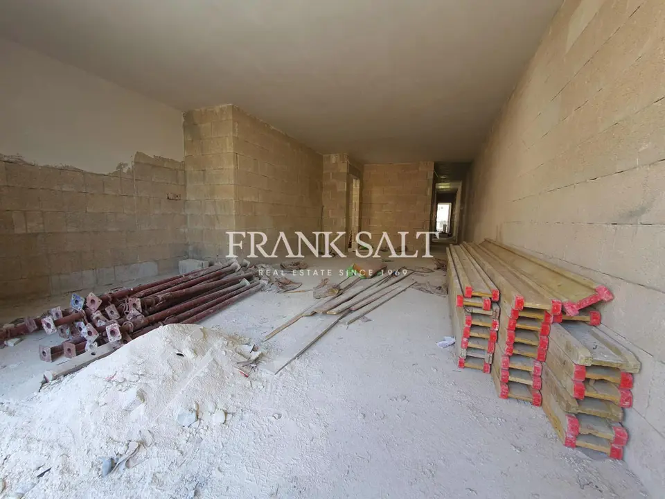 Rabat, Finished Penthouse