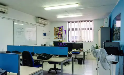 Office to rent in Sliema