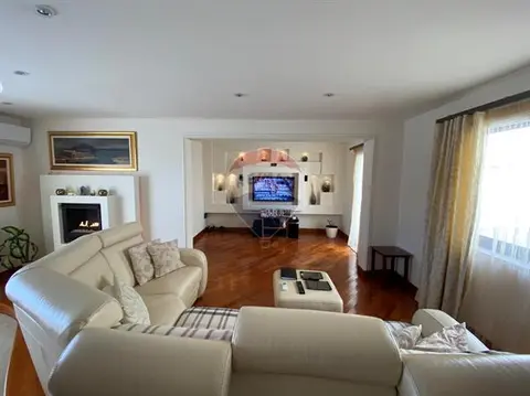 3 bedroom Penthouse for sale in St Julian's