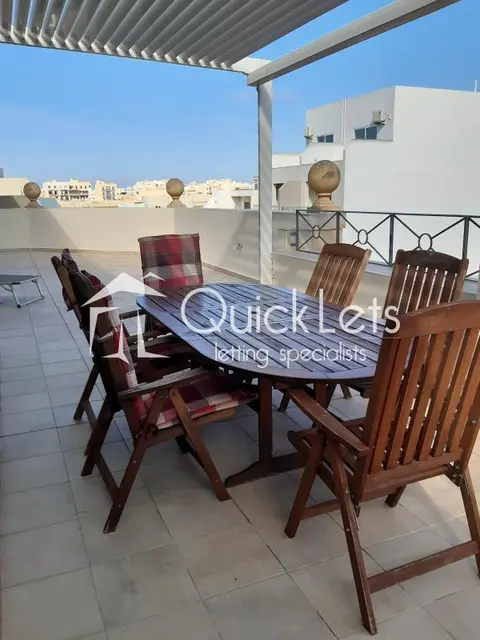 2 bedroom Penthouse to rent in Sliema