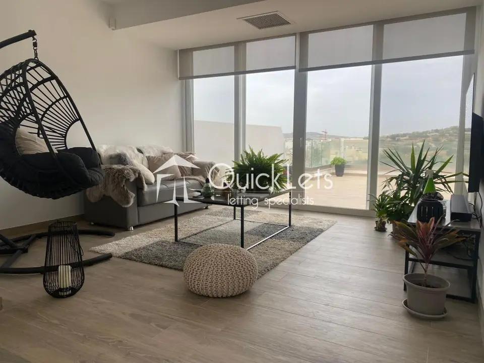 2 bedroom Penthouse to rent in Iklin