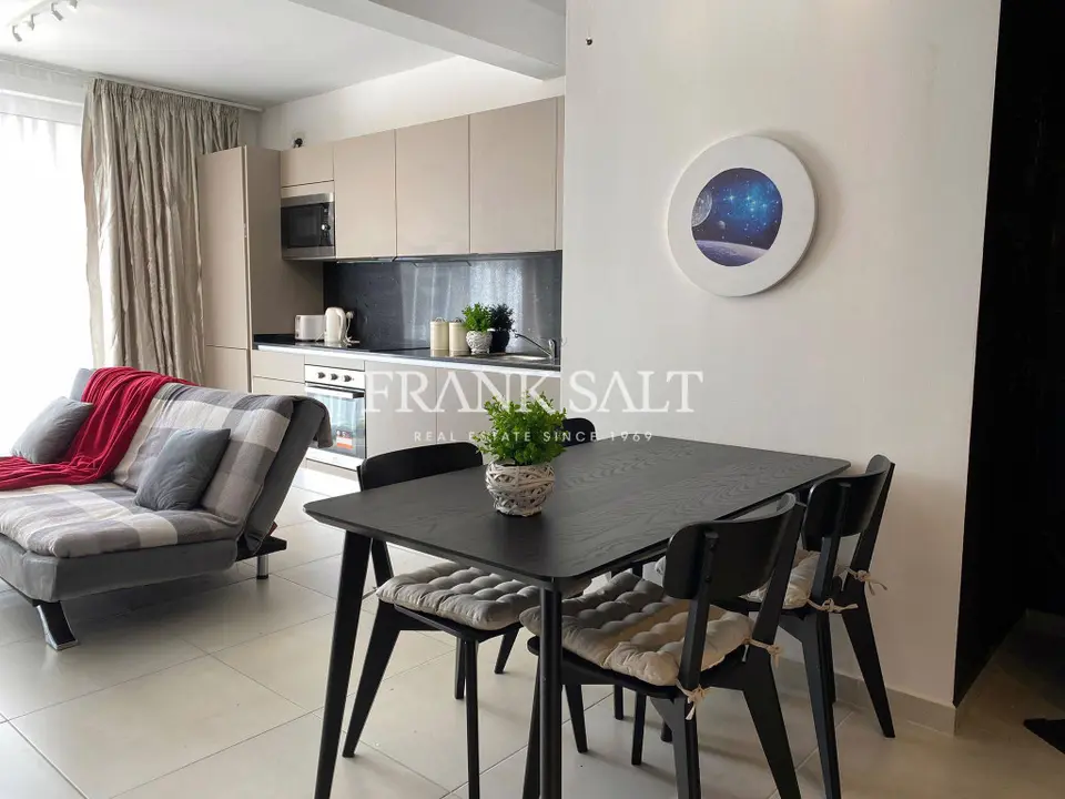 St Julians, Apartment