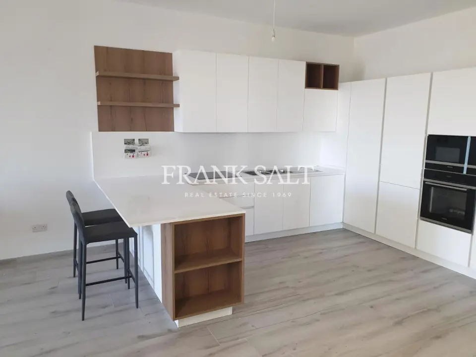 Burmarrad, Finished Penthouse