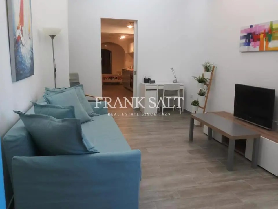 Valletta, Furnished Maisonette